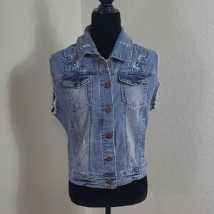 Odyn Distreseed Blue Jean West Size M